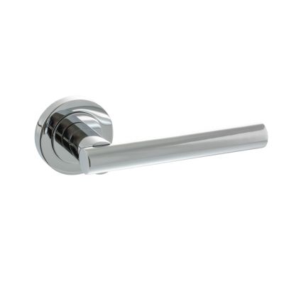 STATUS Nebraska Polished Chrome Lever on Round Rose (Pair) | T2129