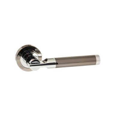 STATUS Dakota Black Nickel/Polished Chrome Lever on Round Rose (Pair) | T2108